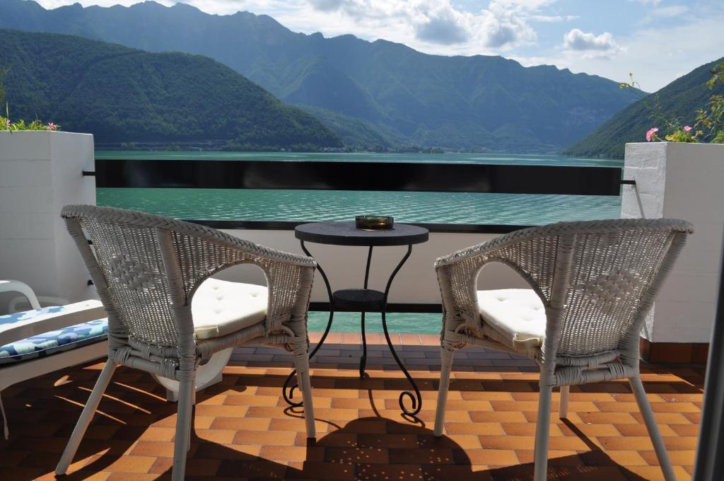Hotel Garni Battello Melide Exterior photo