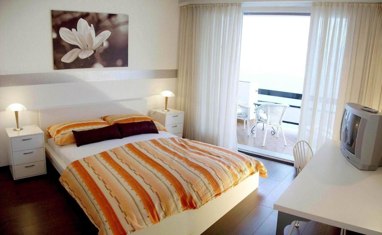 Hotel Garni Battello Melide Room photo